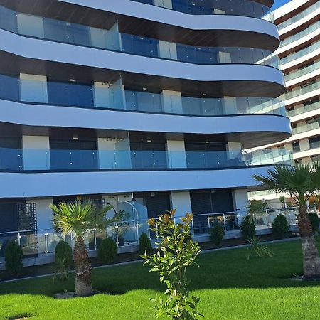 Mamaia Nord Studio La 10 M De Plaja Langa Cluburi Bagian luar foto